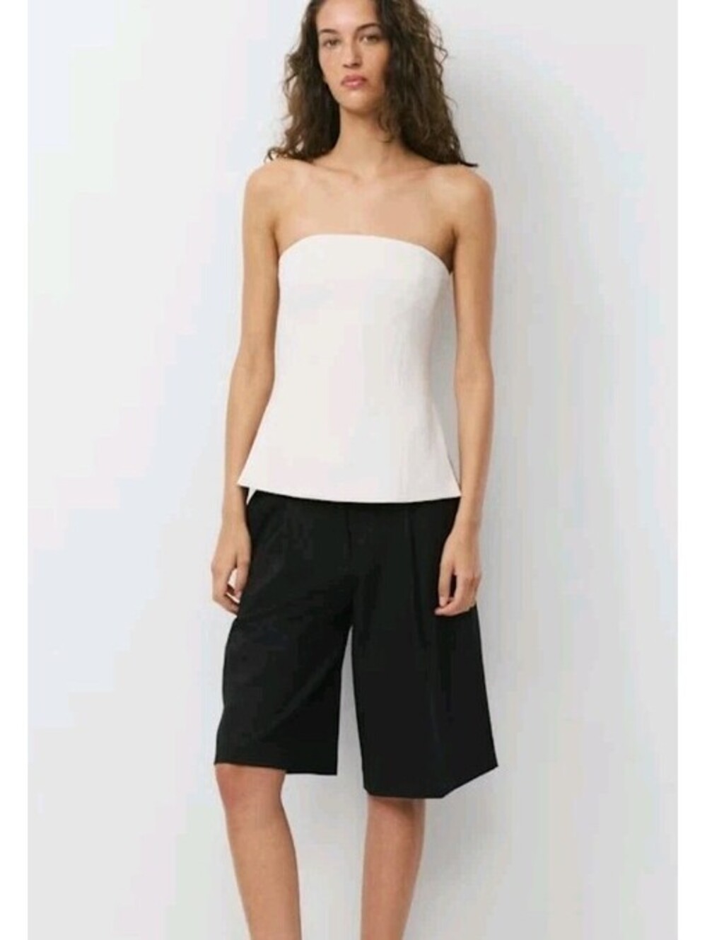 Aritzia Posh Tube Top Crepette Light Birch Ivory White Size 6 NWT $98